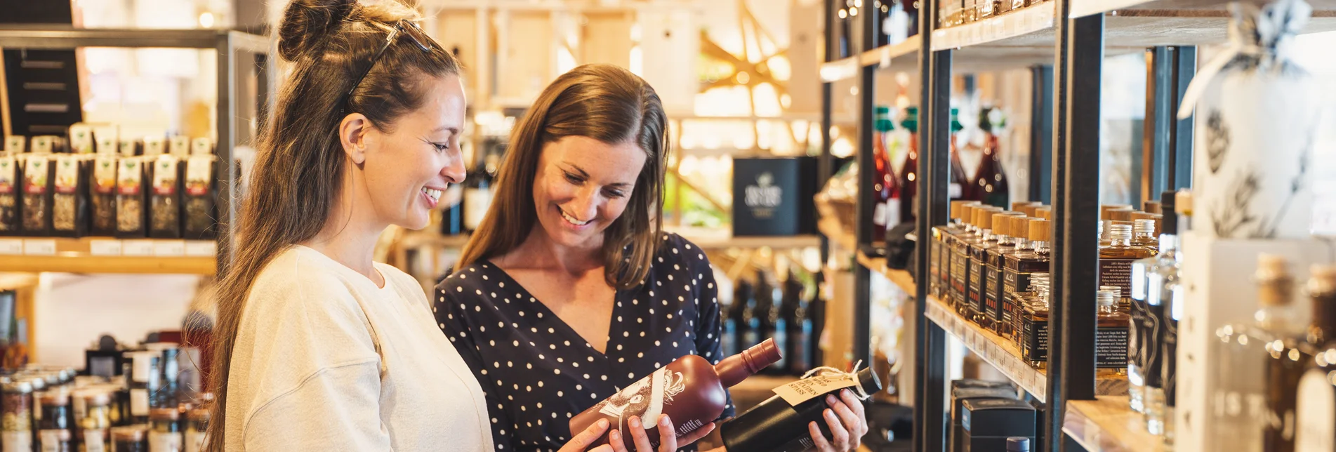 Regional einkaufen im Bauernstadl Feldbach | © Thermen- & Vulkanland | Bernhard Bergmann