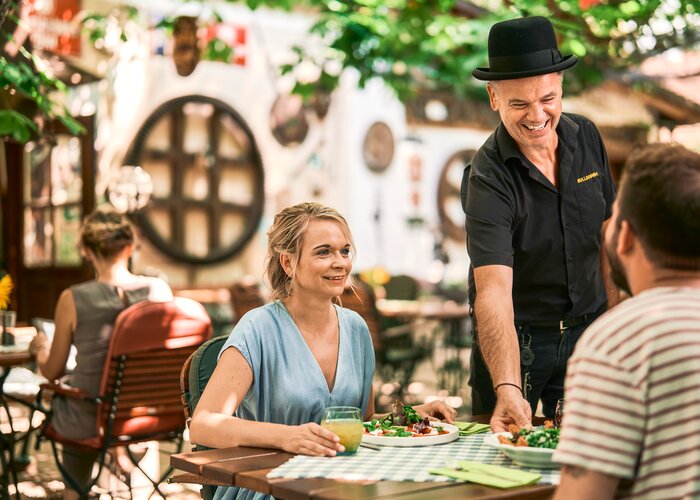 Culinary delights and rarities at the Bulldog Wirt in Straden | © Thermen- & Vulkanland | Robert Maybach