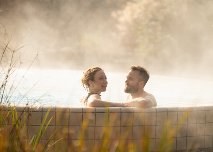 Romantische Genussmomente in der Therme | © Thermen- & Vulkanland | Kump Photography