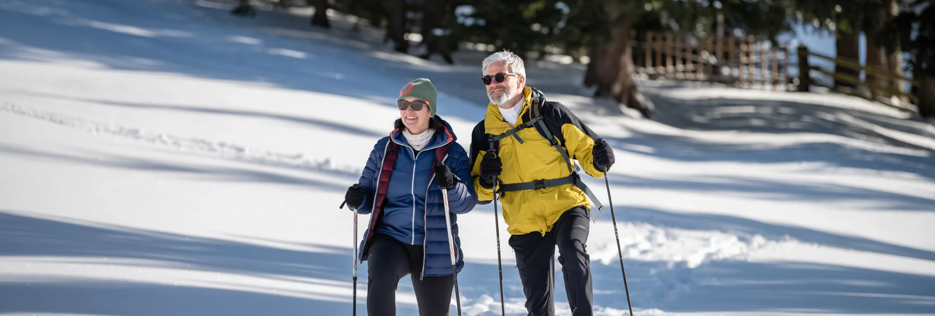 Couple snowshoeing in the Joglland-Waldheimat in eastern Styria | ©  Oststeiermark Tourismus | Klaus Ranger