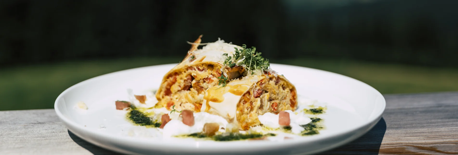 Kulinarik beim Olmstoll am Masenberg  | © Oststeiermark Tourismus |  Bernhard Bergmann