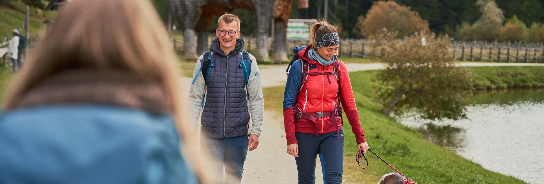 Wandern mit Hund auf der Teichalm im Almenland  | ©  Oststeiermark Tourismus | Markus Lang-Bichl