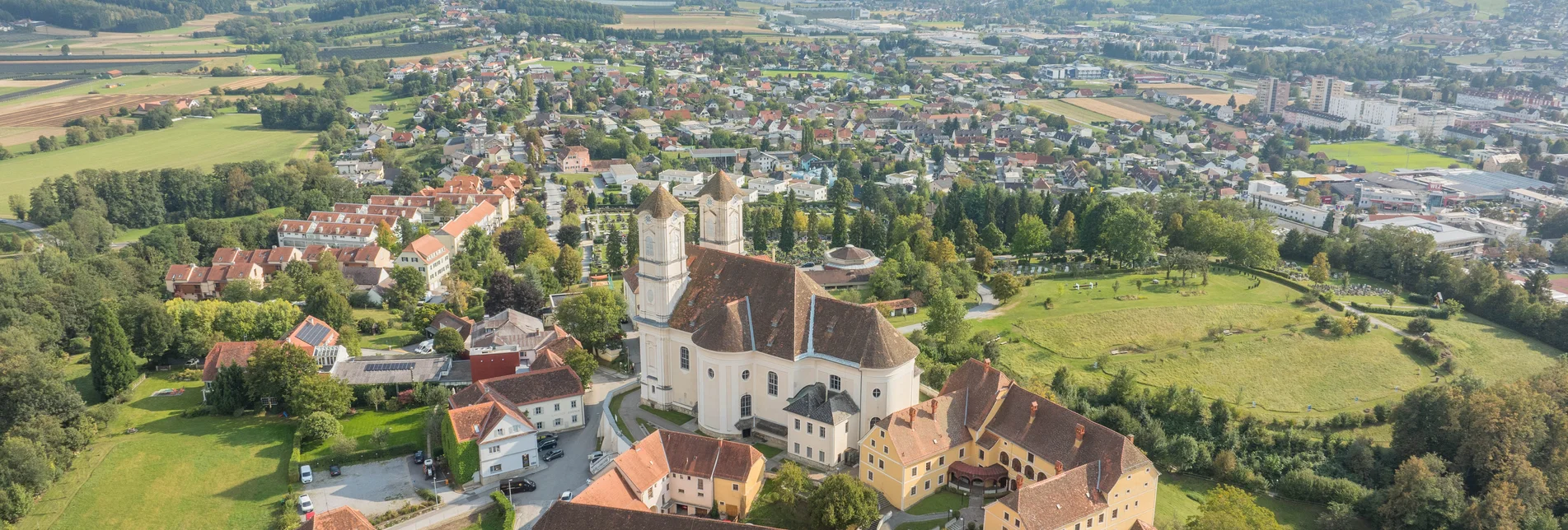 Luftaufnahme Kirche in Thannhausen in Weiz