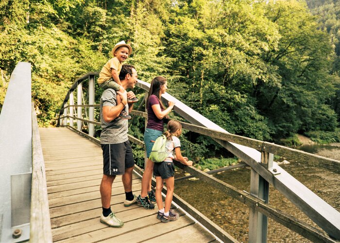 Family Hike Raabklamm Gorge in Eastern Styria | © Oststeiermark Tourismus | Bernhard Bergmann