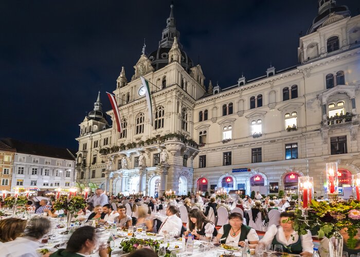 Lange Tafel | © Graz Tourismus | Werner Krug