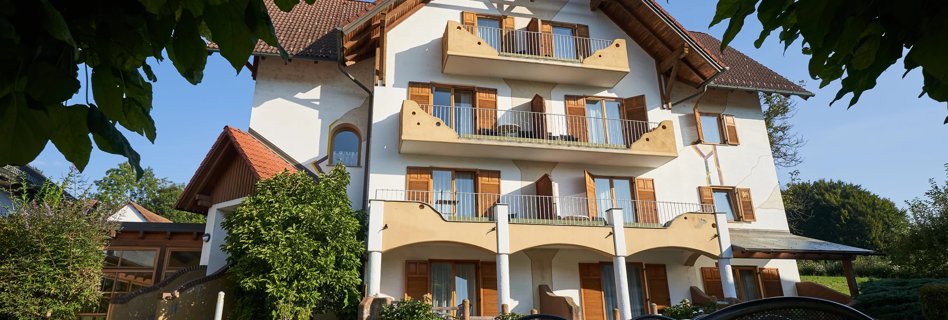 Außenansicht des Breitenfelderhofs zur Riegersburg | © Breitenfelderhof