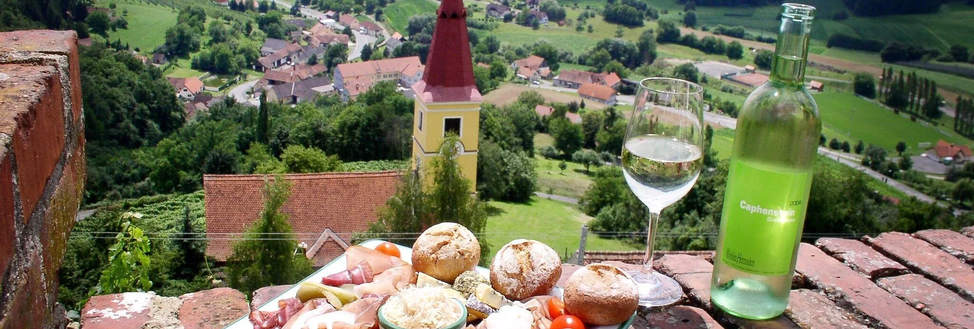 Bike Riding Cycling star ride day 2 of 5 - hilly country tour (Radsternfahrt Tag 2 von 5 - Hügellandtour) - Touren-Impression #1 | © Thermen- & Vulkanland