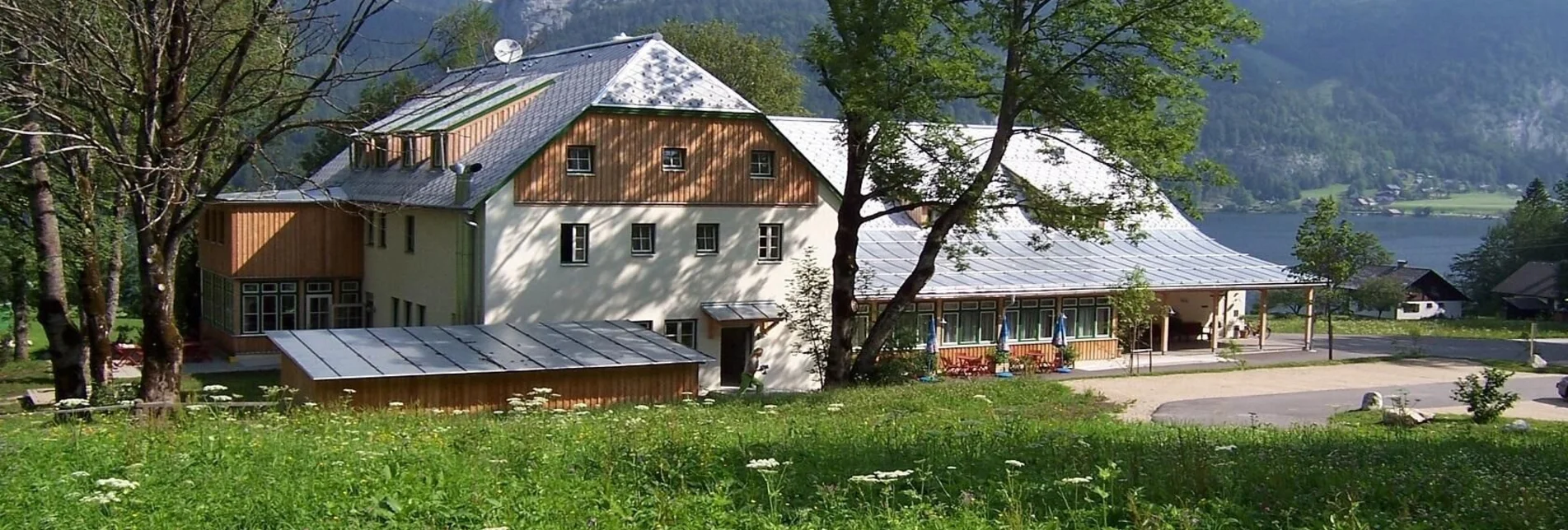 Canoeing  Canoe rental at JUFA Hotel Grundlsee - Touren-Impression #1 | © JUFA Hotel Grundlsee