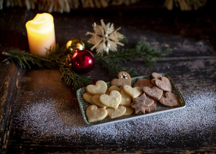 Baking cookies in advent | © Steiermark Tourismus | Tom Lamm