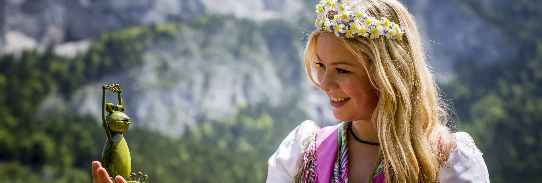 Daffodil highness with weatherman (Ausseerland - Salzkammergut) | © Steiermark Tourismus | Tom Lamm