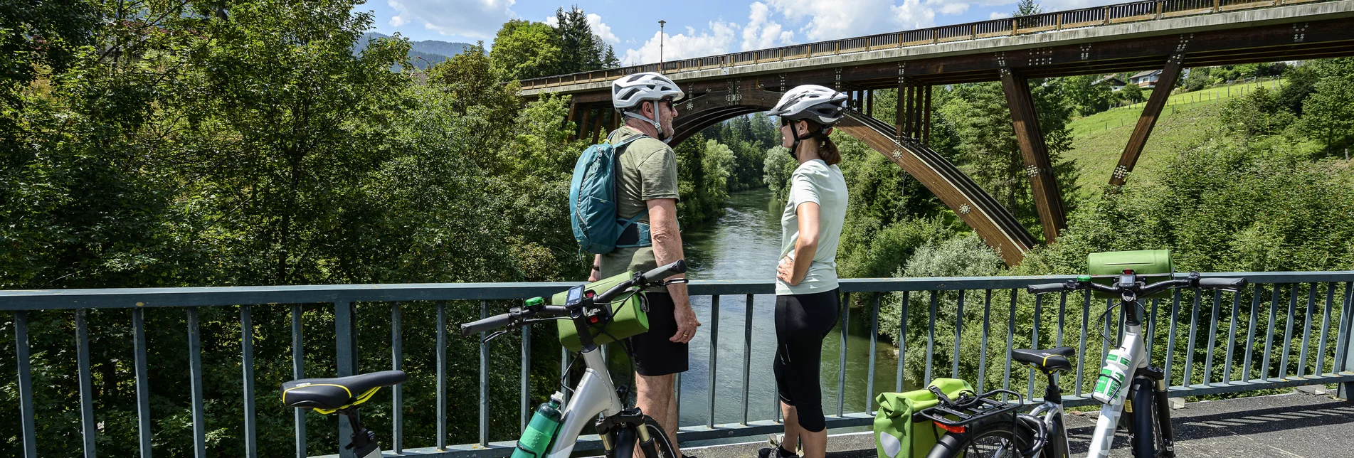 PackageMur Cycle Path in summer - 