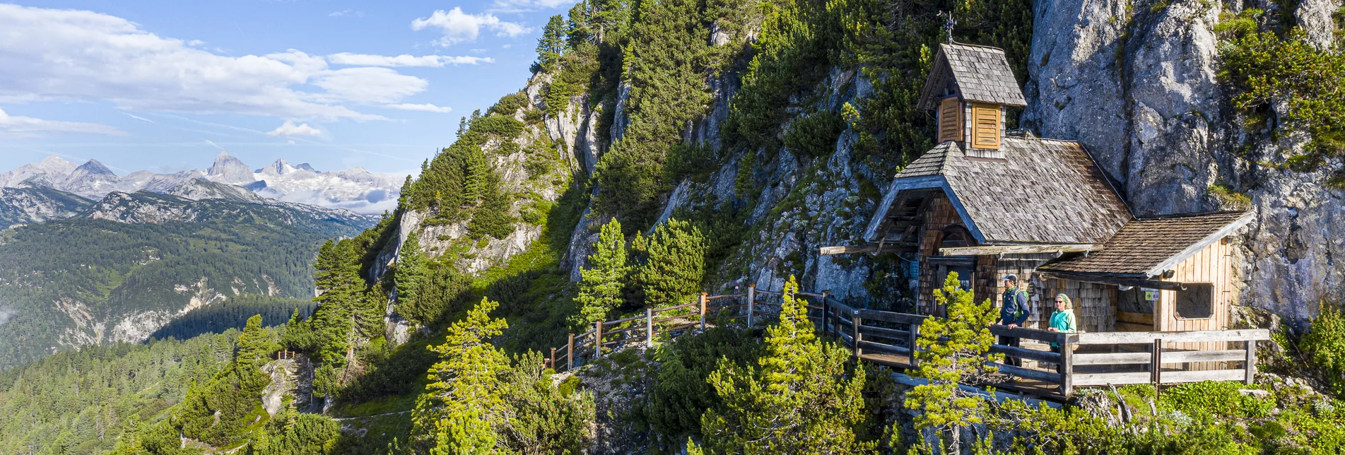 Friedenskircherl am Stoderzinken mit Dachstein | © STG | Pixelmaker