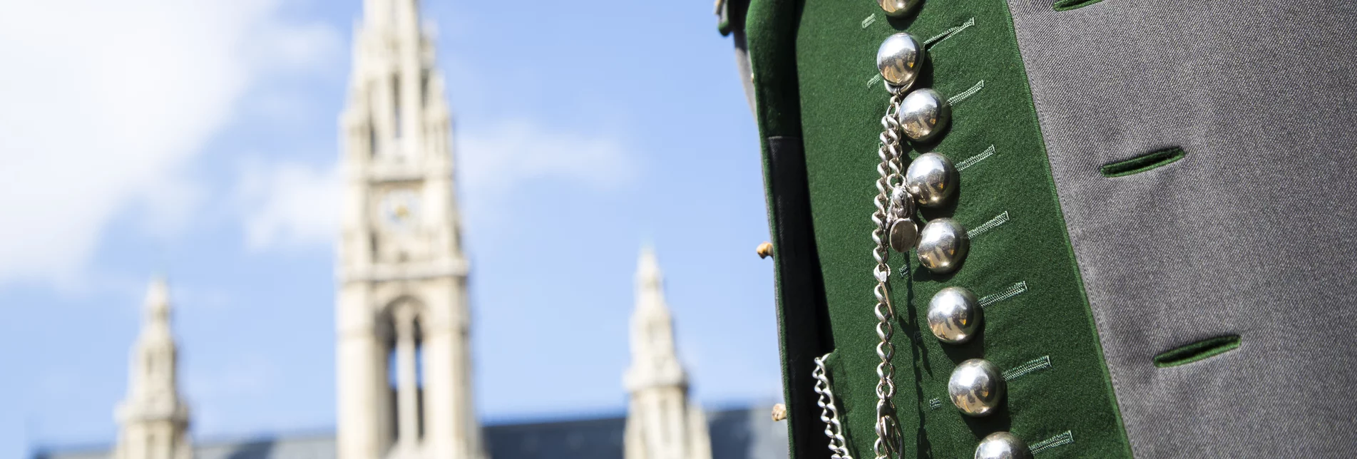 Tracht am Wiener Rathausplatz. | © STG | Jürgen Hammerschmid