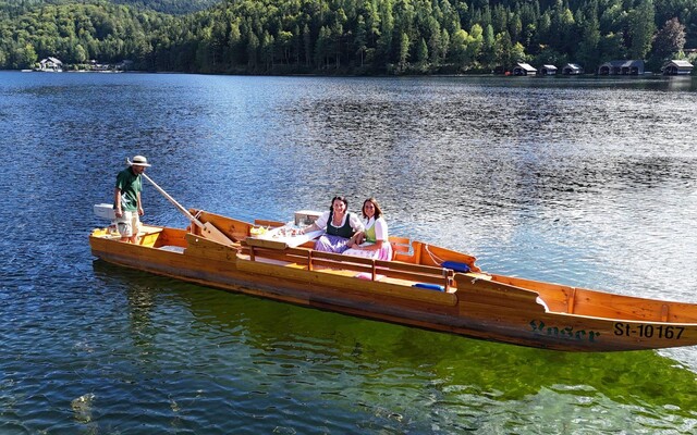 Schifffahrt, Altaussee, Plättenfahrt | © Altaussee Schifffahrt
