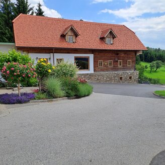 Bauernh.Buchegger_Rauchstubenhaus_Oststeierrmark | © Familienbetrieb Buchegger