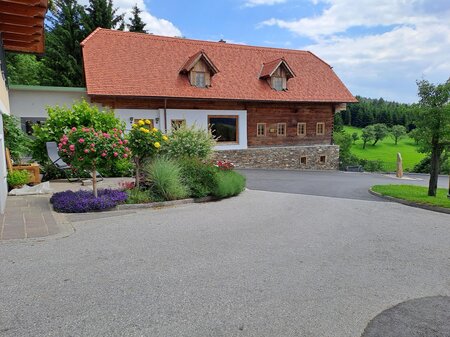 Bauernh.Buchegger_Rauchstubenhaus_Oststeierrmark | © Familienbetrieb Buchegger