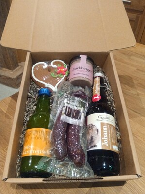 Steirer Packerl_"Picknick für 2"_Oststeiermark | © Hofladen Muhr