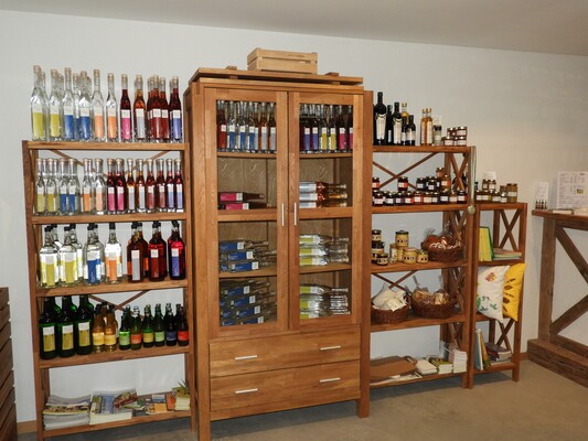 farmer shop_Muhr_Eastern Styria | © ©Helmut Schweighofer