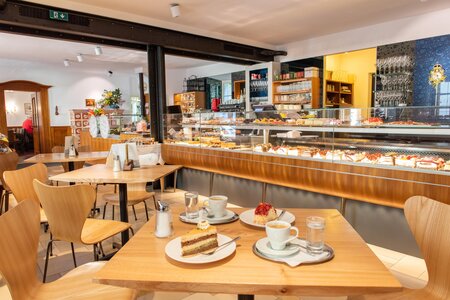 Konditorei Ebner_Gastraum_Oststeiermark | © Helmut Schweighofer