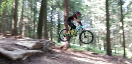 Scouting_jump_Eastern Styria | © Pfadkundig