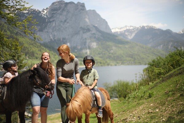 Ponyaustritt mit den Pferdefreunden Zloam | © www.zloam.at