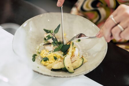 6 stations, 6 tastings | © Bernhard Bergmann