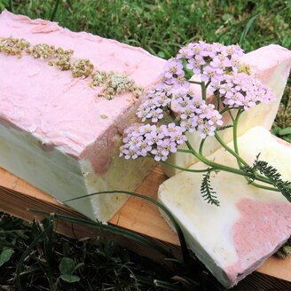 Yarrow soap | © Doris Maier