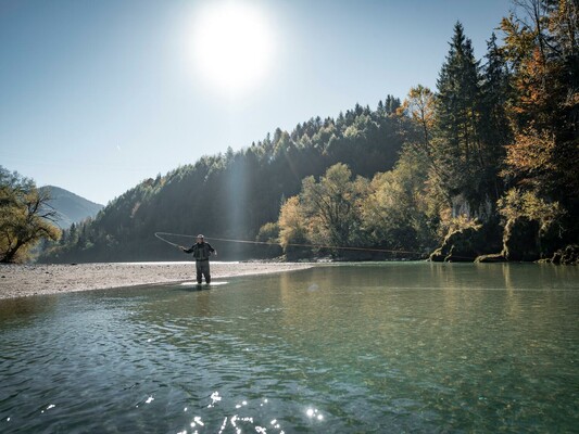 Fischen in der Gesäuselandschaft | © Stefan Leitner