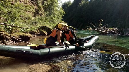 Kanutur mit Black Sheeps Adventures | ©  Black Sheeps Adventures KG