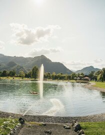 Blick auf den Badesee Lanndl | © Stefan Leitner | © Stefan Leitner