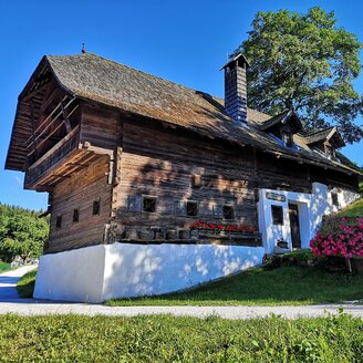 Rauchstubenhaus_Aussen_Oststeiermark