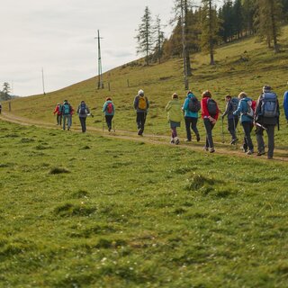 Gruppe Wanderung_Teichalm_Oststeiermark | © Tourismusverband Oststeiermark