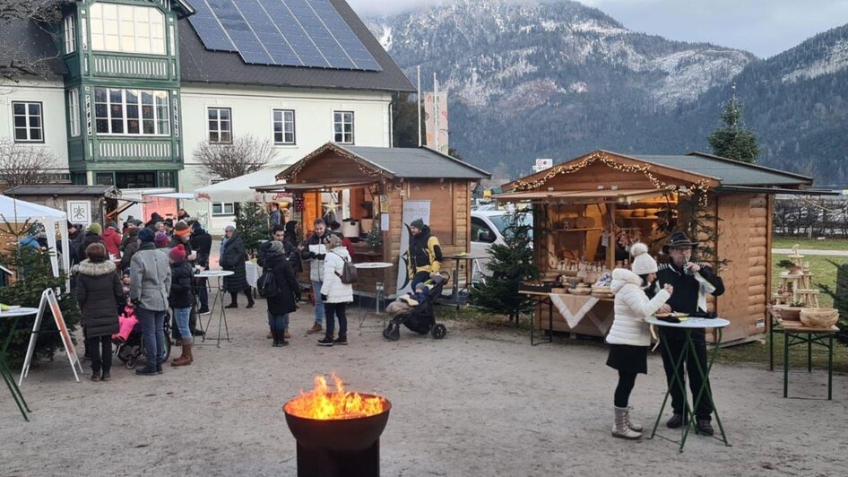 Advent-Markt, Altaussee, Hütten | © Winfried Büttner