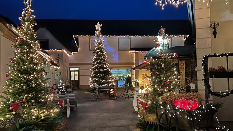 Weihnachtsdorf | © Malu