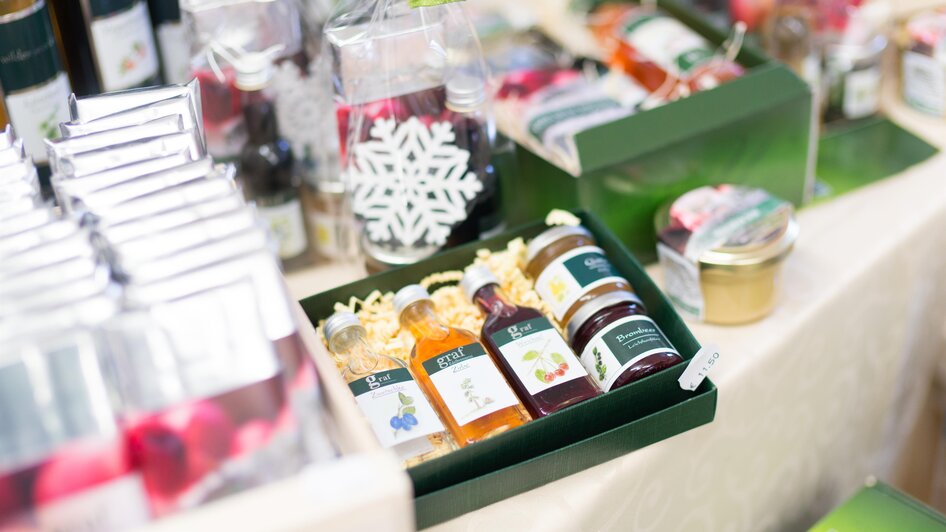 Adventmarkt Brandlucken_Geschenke_Oststeiermark | Marianne Häusler | © Naturhotel Bauernhofer Adventmarkt Brandlucken_Geschenke_Oststeiermark | © Naturhotel Bauernhofer