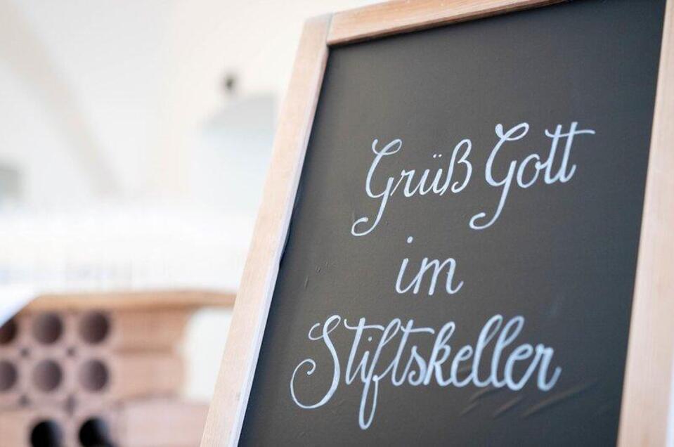 Stiftskeller Eingang