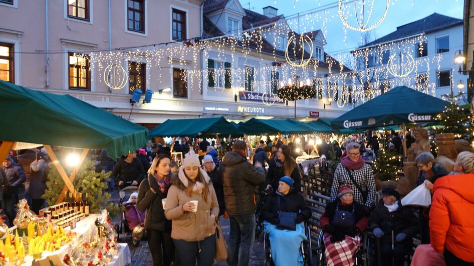 Christkindlmarkt in Weiz_Oststeiermark | © KK / Tourismusverband Oststeiermark