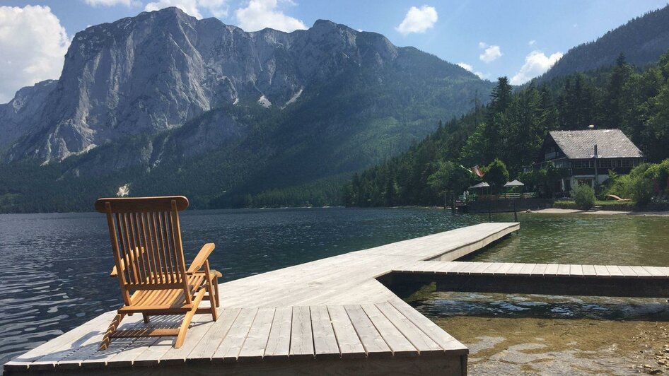 Strandcafe, Altaussee, Liegestuhl | © Strandcafe