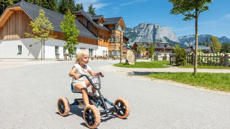 Kinderfuhrpark Erlebnisspielplatz Zloam