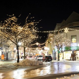 thumbnail_Advent in der Stadt_Hauptplatz Foto Sima