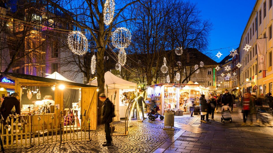 Kunsthandwerksmarkt am Färberplatz | © Graz Tourismus - Harry Schiffer