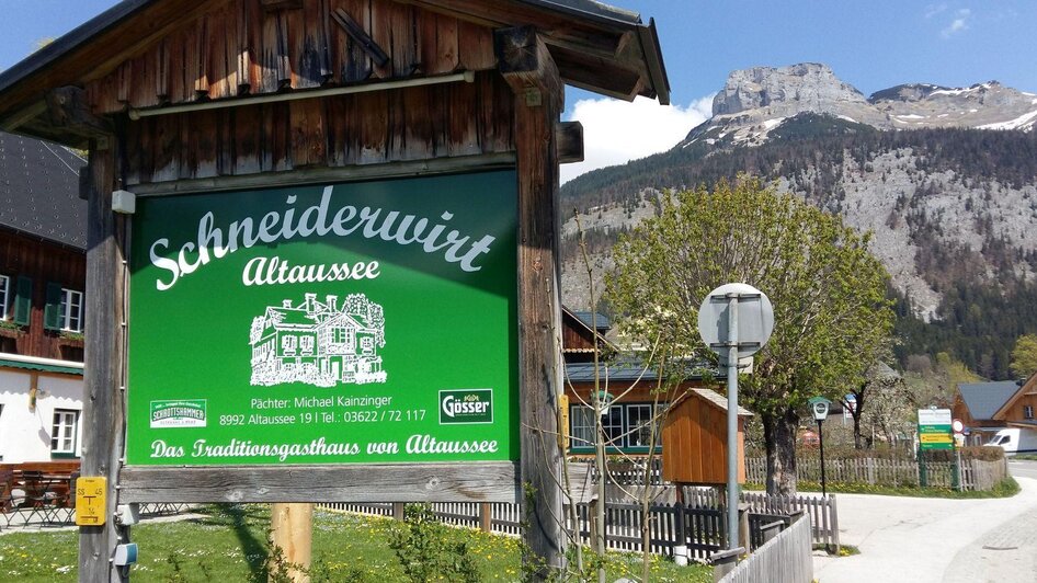 Schneiderwirt, Altaussee, mit Loser | © Petra Kirchschlager