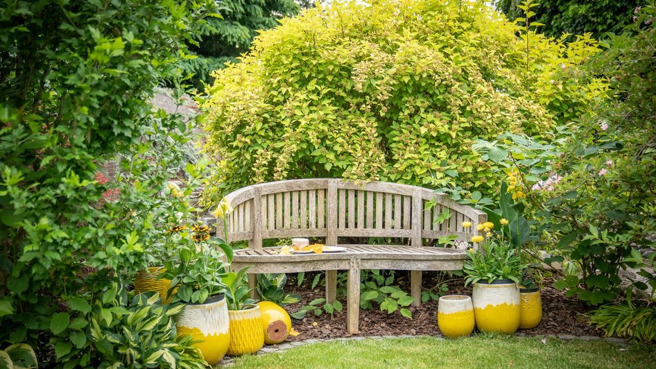 lauschiges Plätzchen im Garten | © Kochauf
