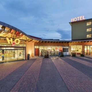 H2O Hotel-Therme-Resort