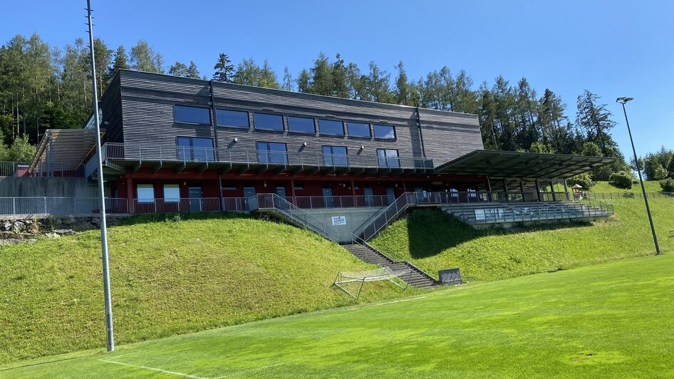 Naturpark Arena außen_Pöllauberg_Oststeiermark | © Gemeinde Pöllauberg