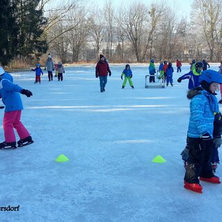 ice skating | © Volksschule Bad Waltersdorf