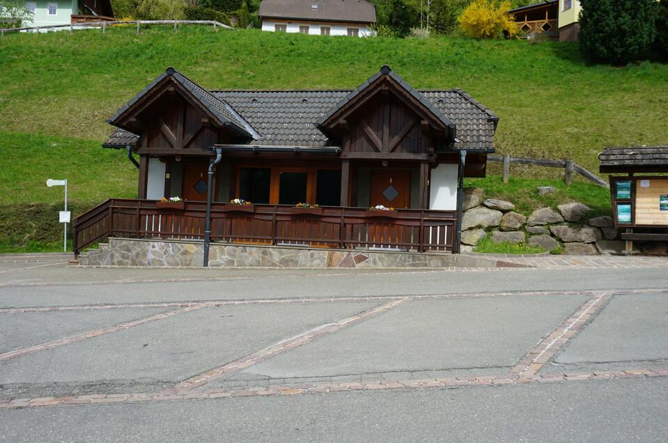 Public toilet Schönberg-Dorf - Impression #1