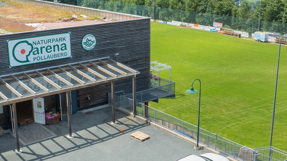 Parkplatz_Pöllauberg_Oststeiermark | © Helmut Schweighofer