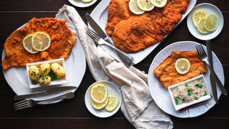 3 Goldene Kugeln - Riesen-Wiener | © 3 Goldene Kugeln