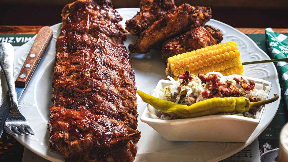 3 Goldene Kugeln - Ripperl | © 3 Goldene Kugeln